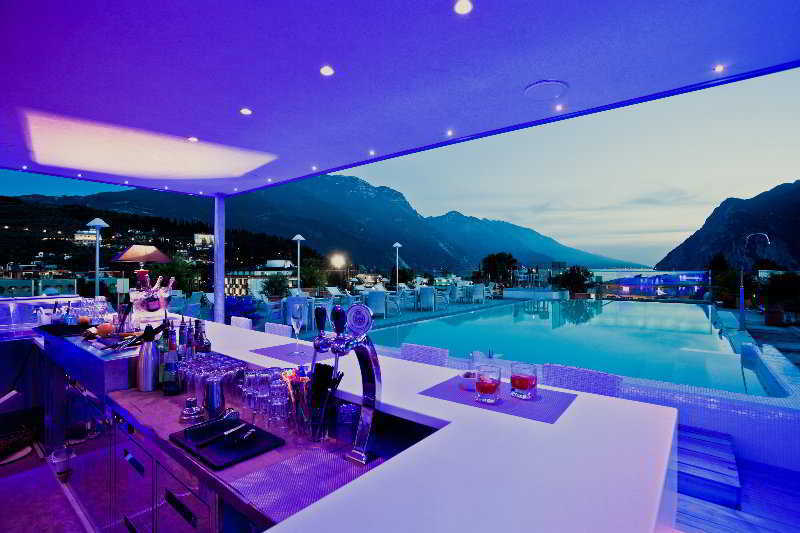 Hotel Kristal Palace - Tonelli - Adult Friendly Riva del Garda