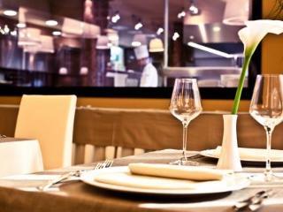 Kristal Palace - Tonelli - Adult Friendly