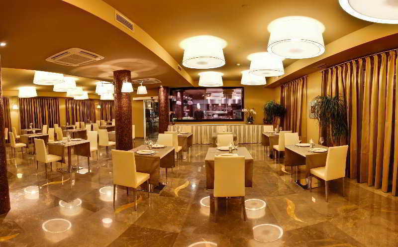 Hotel Kristal Palace - Tonelli - Adult Friendly *
