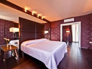 Kristal Palace - Tonelli - Adult Friendly Hotel *